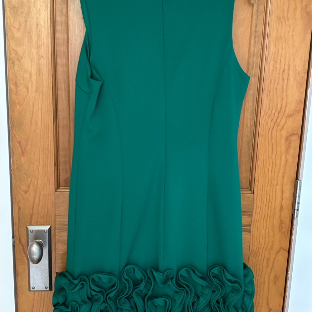 Donna Ricco Vibrant Green Dress